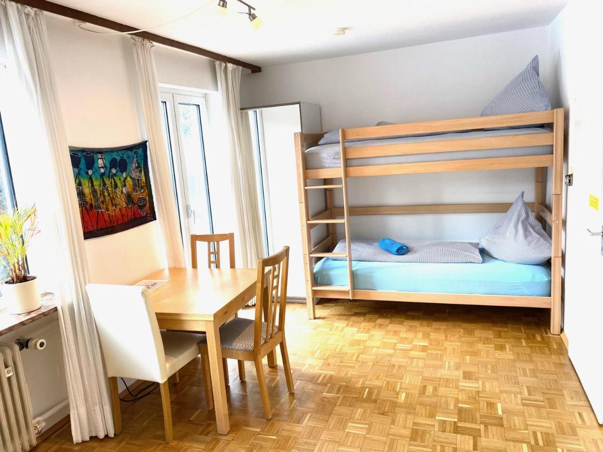 Gemuetliche Privatzimmer Mit Geteiltem Bad, Kueche Und Garten Μόναχο Εξωτερικό φωτογραφία